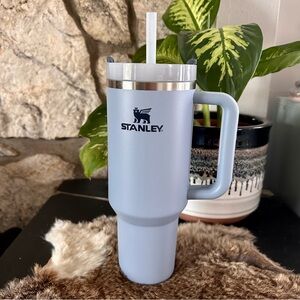 Columbia Blue 40oz Quencher Stanley Cup